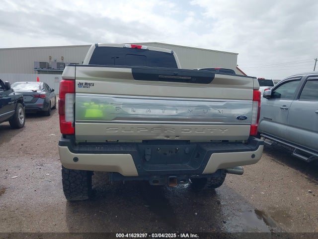 Ford F-250 Platinum 2017 1FT7W2BT2HEF10591 Image 16