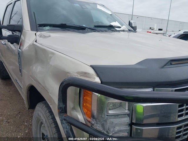 Ford F-250 Platinum 2017 1FT7W2BT2HEF10591 Image 19