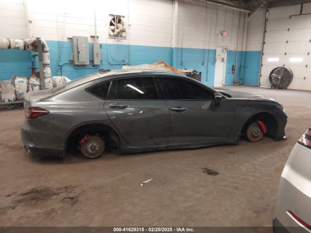19UUB7F9XPA000460 Acura Tlx Type S - Hp Wheel And Tire