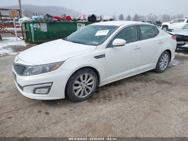 5XXGM4A77FG467123 KIA Optima Lx