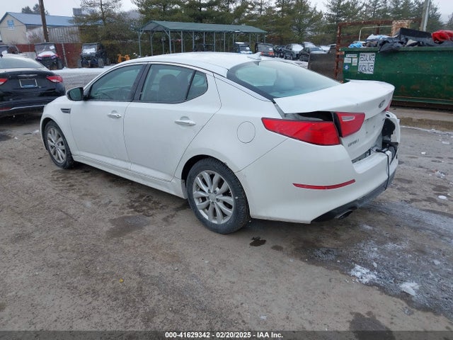 5XXGM4A77FG467123 KIA Optima Lx
