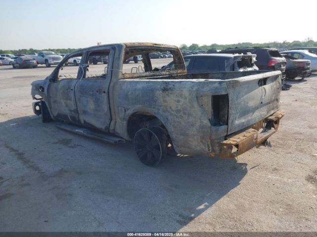 1N6AA1E62HN540093 Nissan TITAN SV