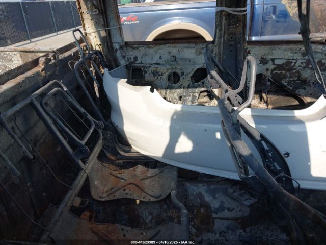 1N6AA1E62HN540093 Nissan TITAN SV