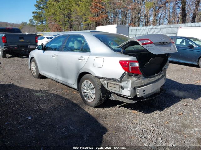 4T4BF1FK0ER357816 Toyota CAMRY LE