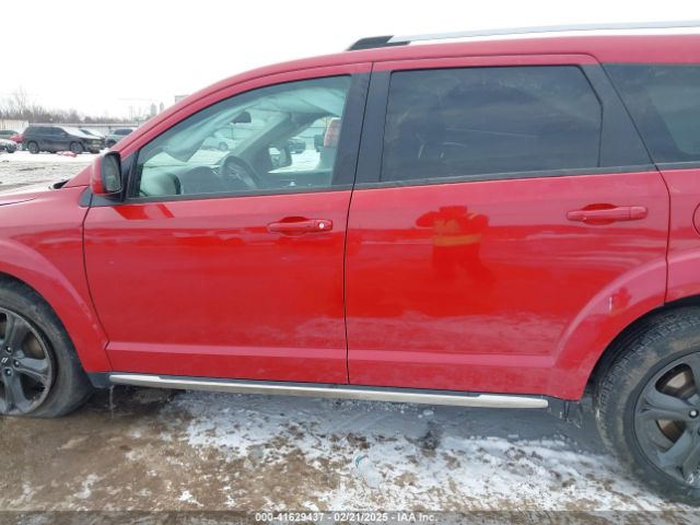 3C4PDCGG4JT378818 Dodge Journey Crossroad