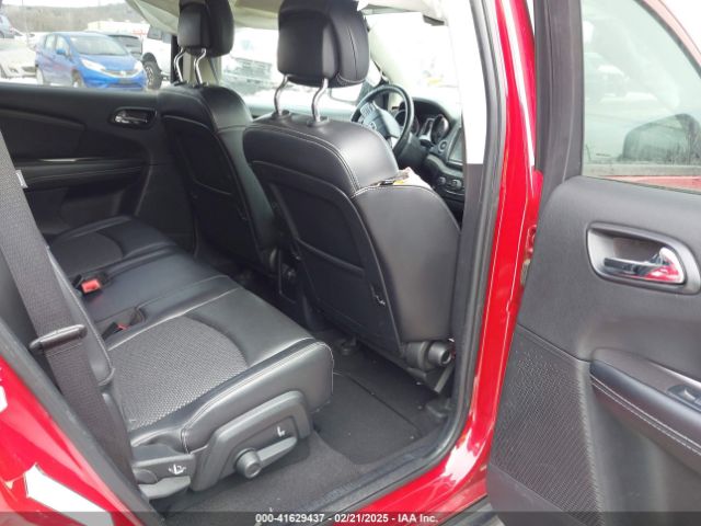 3C4PDCGG4JT378818 Dodge Journey Crossroad
