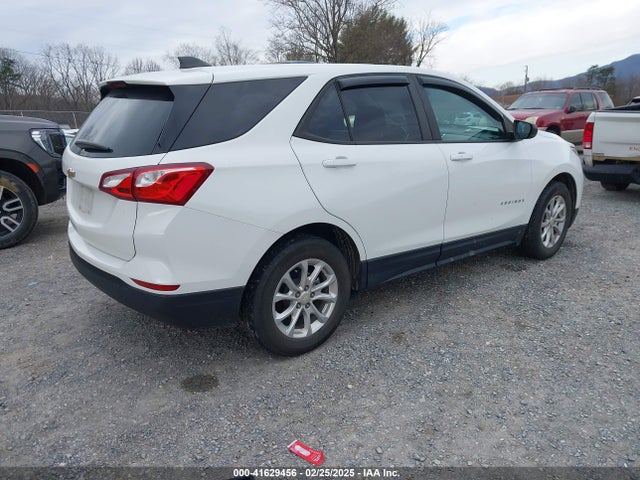 3GNAXHEV8MS135543 Chevrolet Equinox Fwd Ls