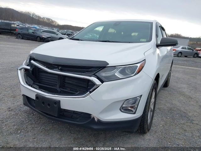 3GNAXHEV8MS135543 Chevrolet Equinox Fwd Ls