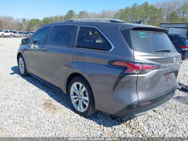 5TDERKEC5PS177449 Toyota Sienna Platinum