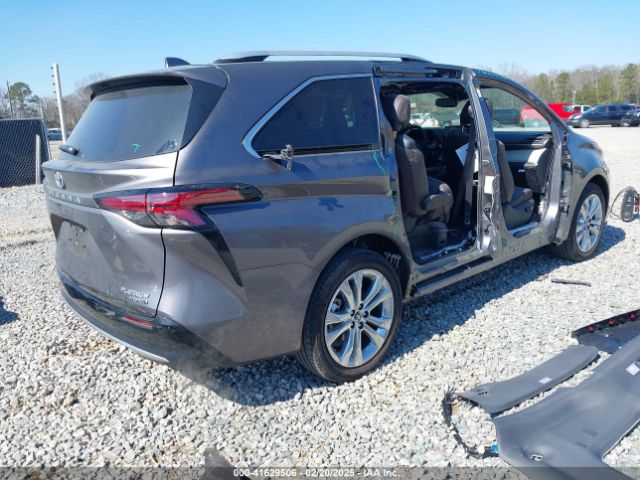 5TDERKEC5PS177449 Toyota Sienna Platinum