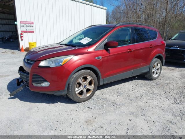 1FMCU0GX5EUB23034 Ford ESCAPE SE