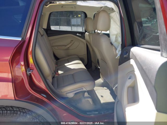1FMCU0GX5EUB23034 Ford ESCAPE SE
