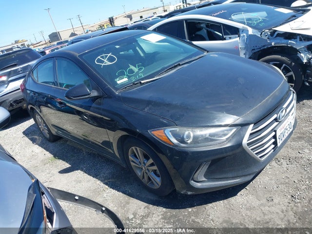 2017 5NPD84LF6HH040003 main image