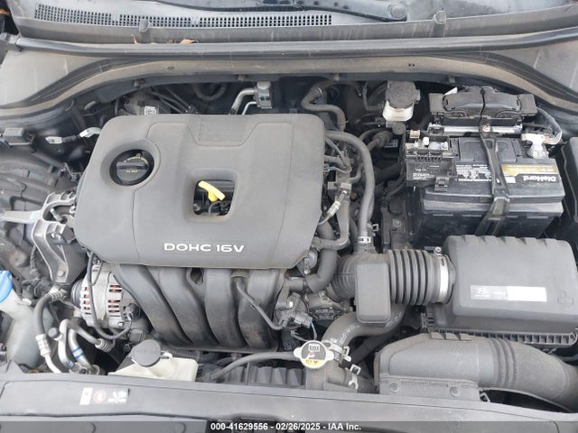 Hyundai ELANTRA SE 2017 5NPD84LF6HH040003 Image 10