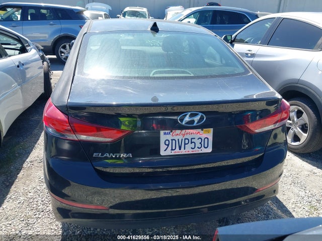 Hyundai ELANTRA SE 2017 5NPD84LF6HH040003 Image 17
