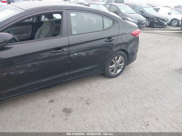 Hyundai ELANTRA SE 2017 5NPD84LF6HH040003 Image 6