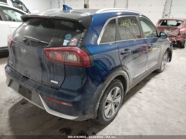 KNDCB3LC2K5250165 KIA NIRO LX