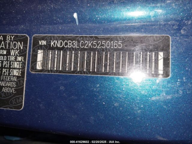KNDCB3LC2K5250165 KIA NIRO LX