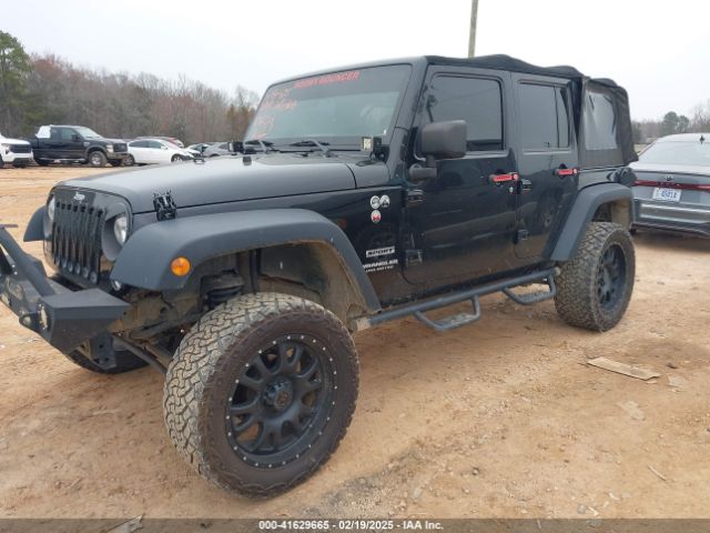 1C4BJWDG8GL104132 Jeep Wrangler Unlimited Sport
