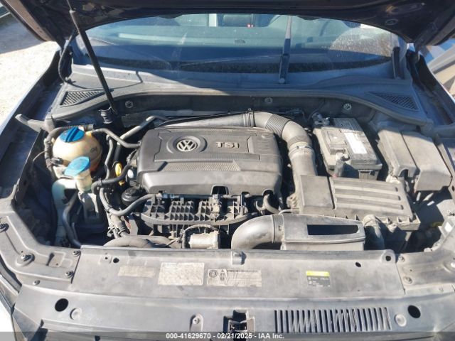 1VWAT7A32FC042719 Volkswagen Passat 1.8t Wolfsburg Edition