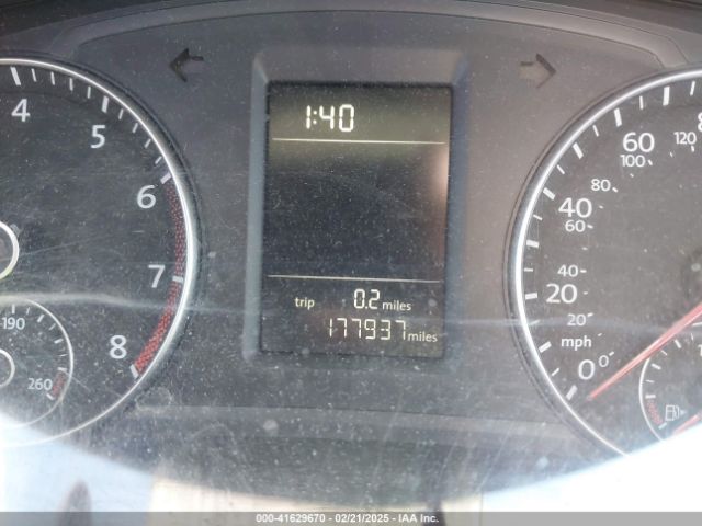 1VWAT7A32FC042719 Volkswagen Passat 1.8t Wolfsburg Edition