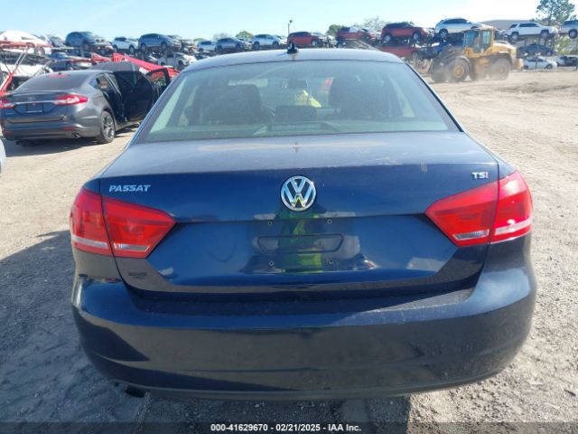 1VWAT7A32FC042719 Volkswagen Passat 1.8t Wolfsburg Edition