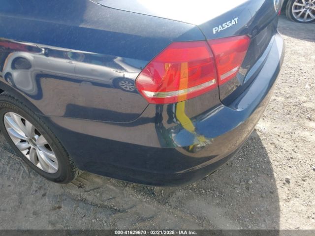 1VWAT7A32FC042719 Volkswagen Passat 1.8t Wolfsburg Edition