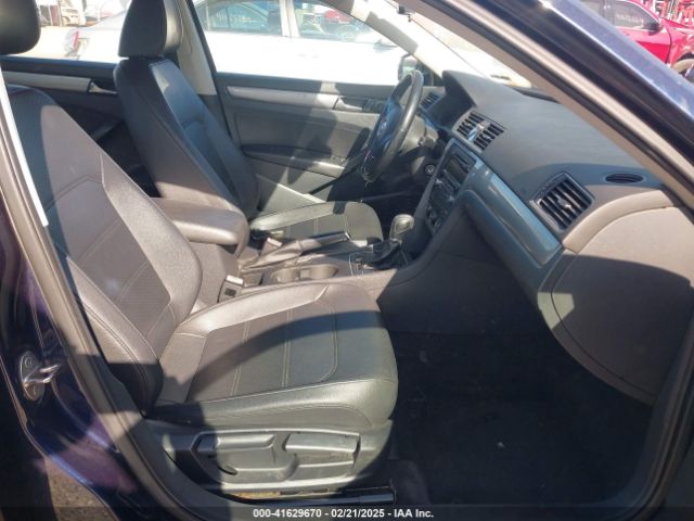 1VWAT7A32FC042719 Volkswagen Passat 1.8t Wolfsburg Edition