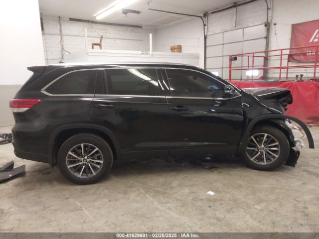 5TDJZRFH5KS996424 Toyota Highlander Xle
