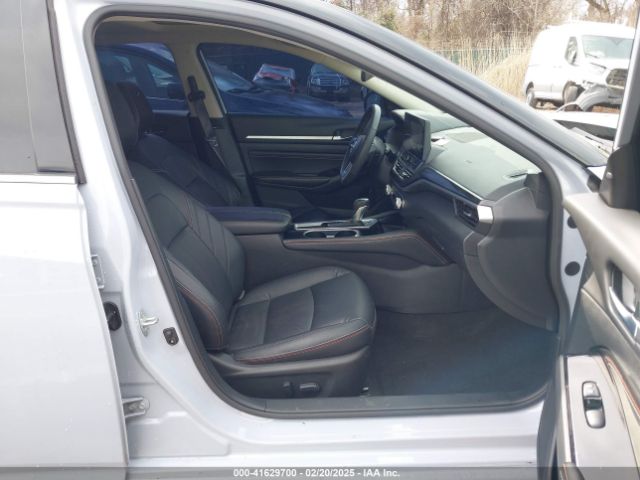 1N4BL4CV0PN327998 Nissan Altima Sr Fwd