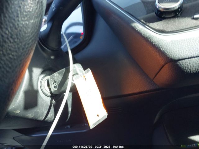 5YFB4MDE2RP146817 Toyota COROLLA LE