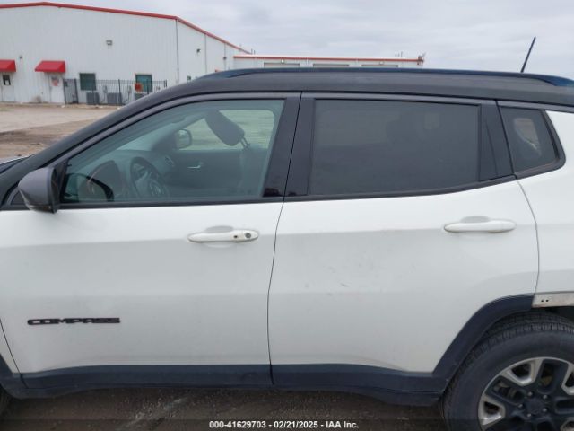 3C4NJDDB7JT144431 Jeep Compass Trailhawk 4x4