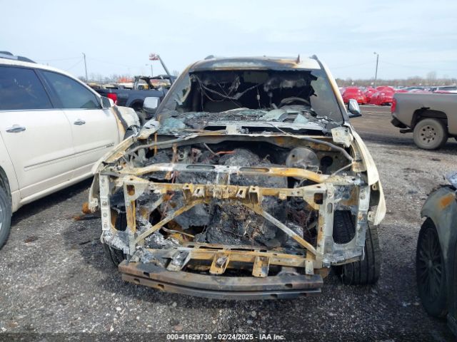 1GNSKCKC0HR243348 Chevrolet Tahoe Premier