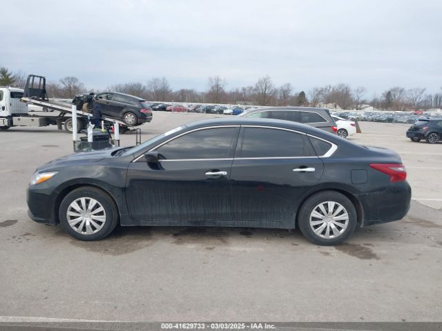 1N4AL3APXJC228943 Nissan Altima 2.5 S