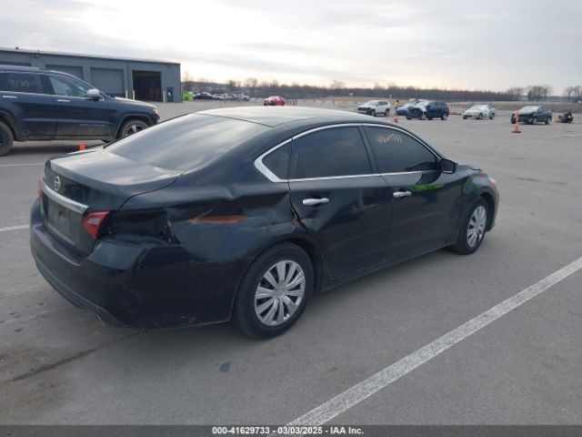 1N4AL3APXJC228943 Nissan Altima 2.5 S