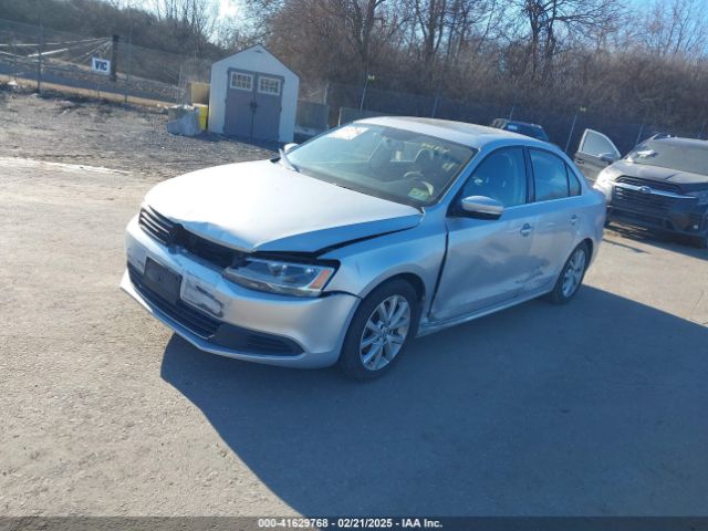 3VWD17AJ7EM441818 Volkswagen Jetta 1.8t Se