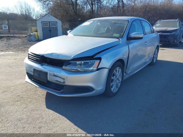 3VWD17AJ7EM441818 Volkswagen Jetta 1.8t Se