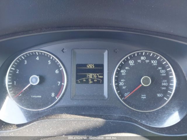 3VWD17AJ7EM441818 Volkswagen Jetta 1.8t Se