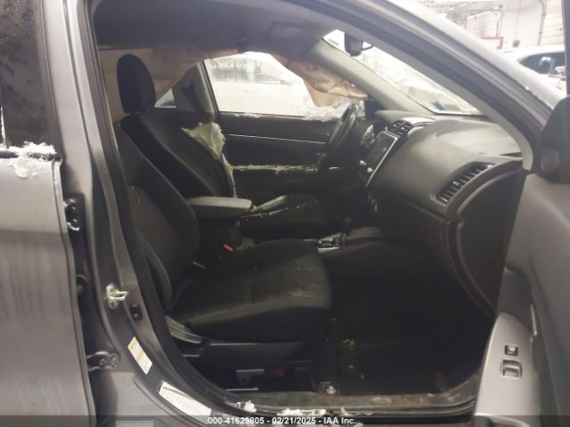 2021 MITSUBISHI OUTLANDER SPORT JA4ARUAU1MU019927 Photo 4