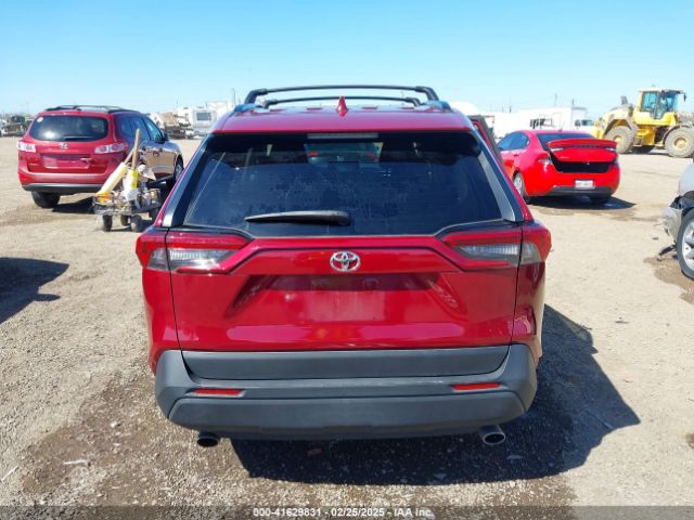 2T3C1RFV8KW024367 Toyota Rav4 Xle Premium