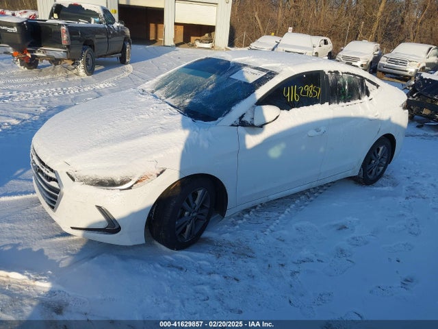 5NPD84LF5HH039165 Hyundai ELANTRA SE