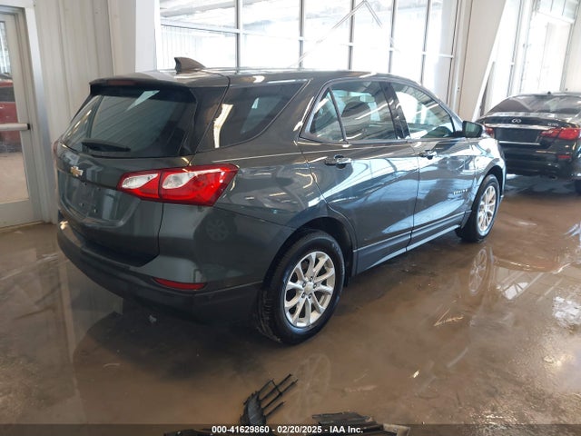 3GNAXHEV9KS666828 Chevrolet EQUINOX LS