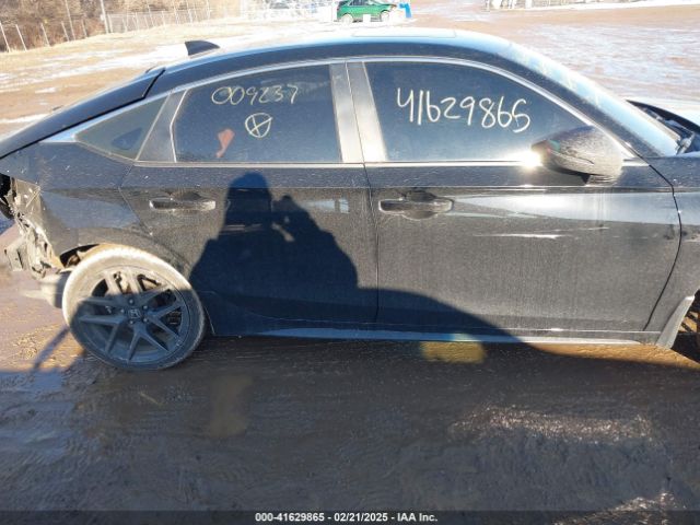 19XFL1H84PE009237 Honda Civic Sport Touring