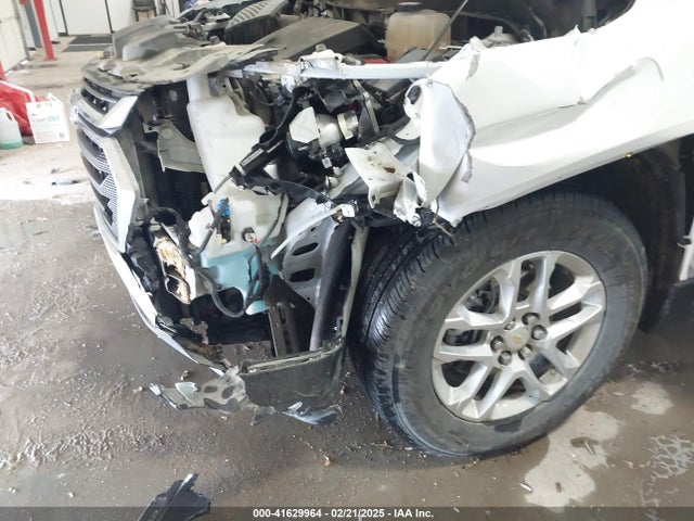 1GNERFKW3MJ105347 Chevrolet Traverse Fwd Ls