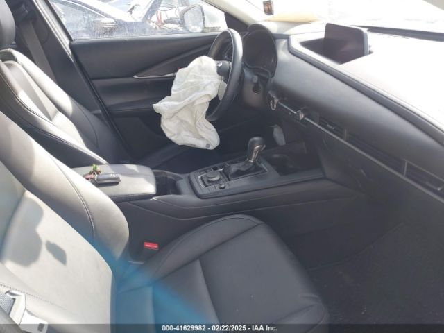 3MVDMBBL5MM312843 Mazda Cx-30 Select