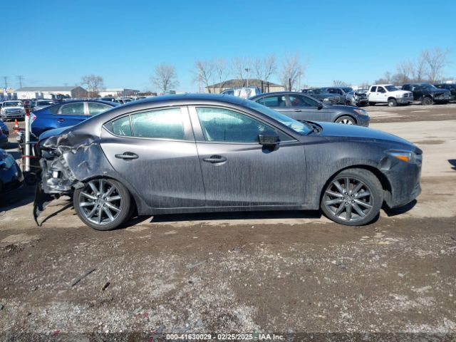 3MZBN1V33JM259998 Mazda Mazda3 Touring