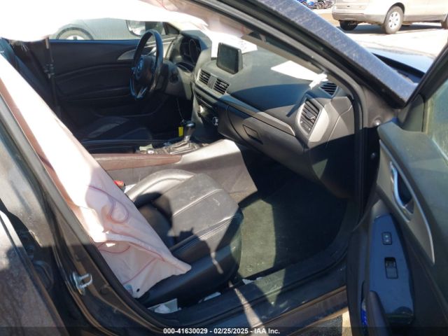 3MZBN1V33JM259998 Mazda Mazda3 Touring