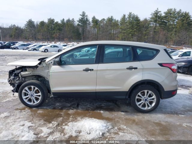 1FMCU0F74JUA49312 Ford ESCAPE S