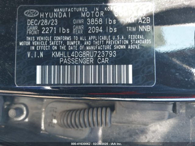 KMHLL4DG8RU723793 Hyundai ELANTRA SE