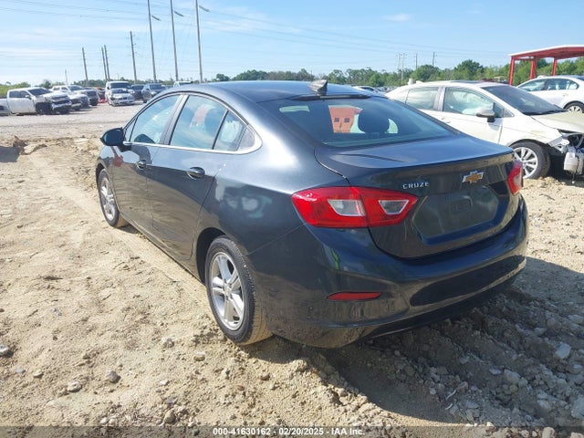 1G1BE5SM4H7263210 Chevrolet Cruze Lt Auto